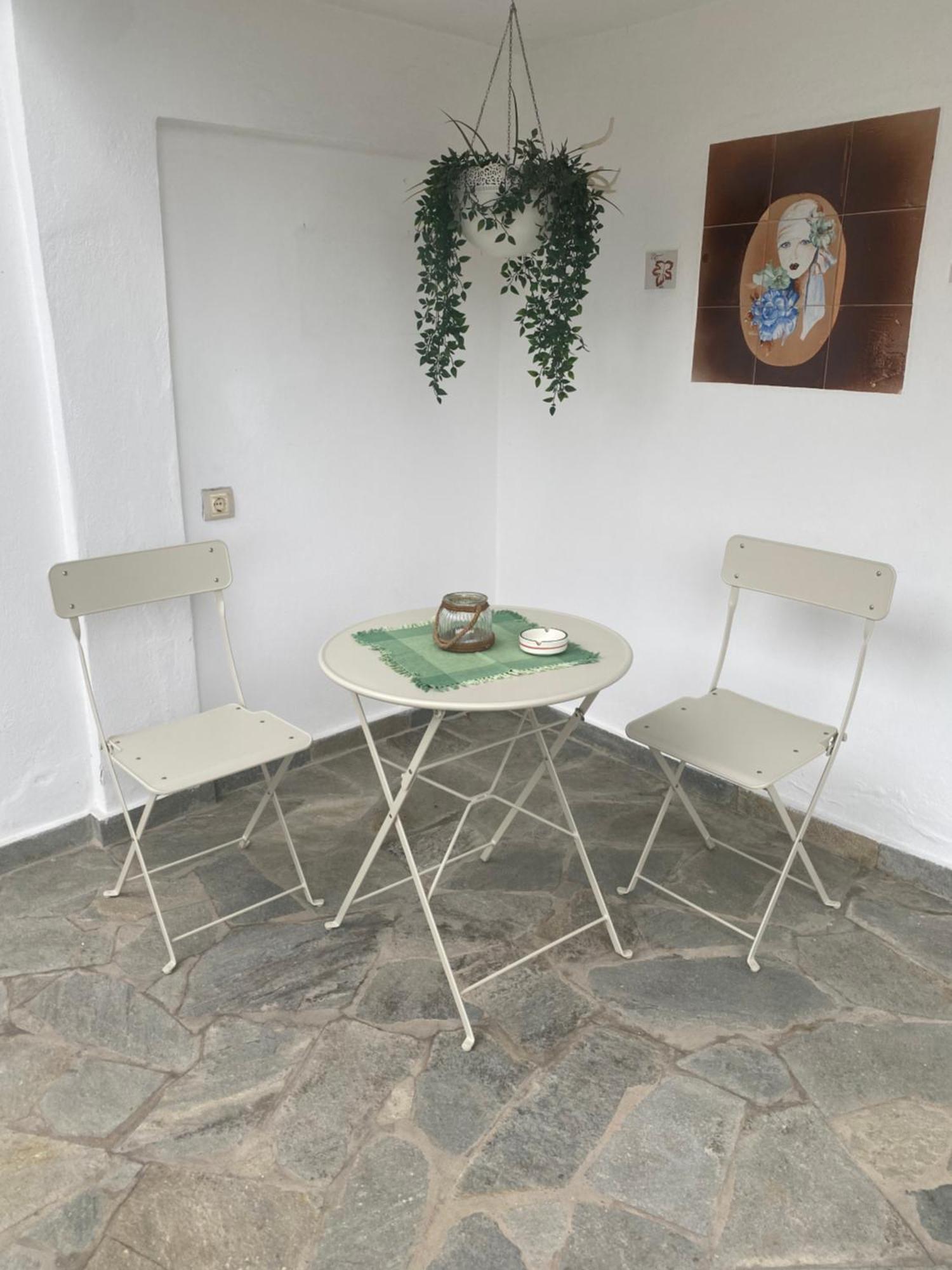 Small Garden Studio Кавала Екстер'єр фото